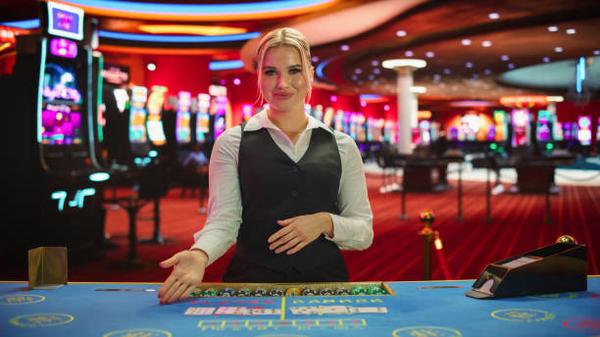 Explore Innovative Casino Themes with オンラインカジノ Entertainment